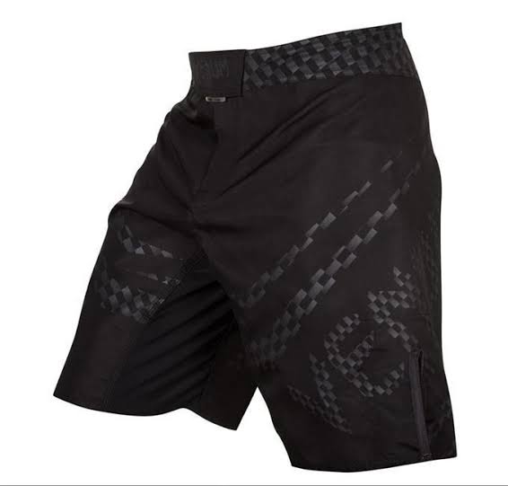 Short Venum carbonix
