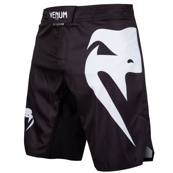 Short Venum Light 3.0