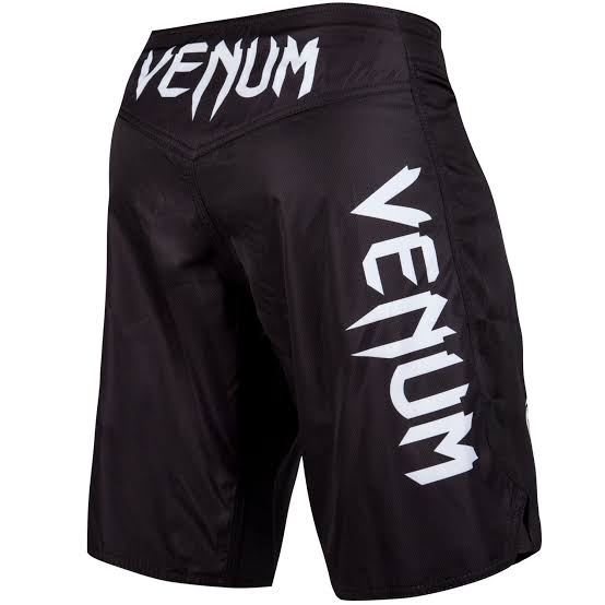 Short Venum Light 3.0