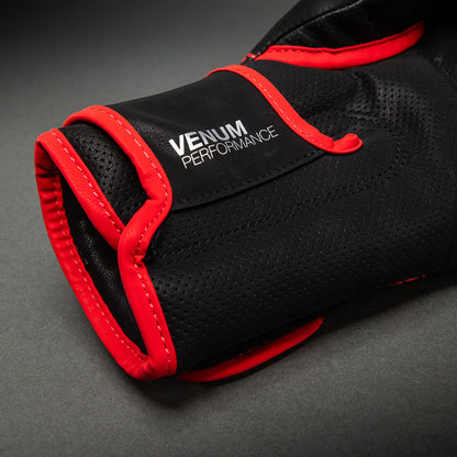 Guante Venum Matupa Negro Rojo