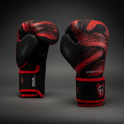 Guante Venum Matupa Negro Rojo