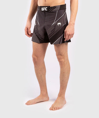 Short UFC Venum Negro
